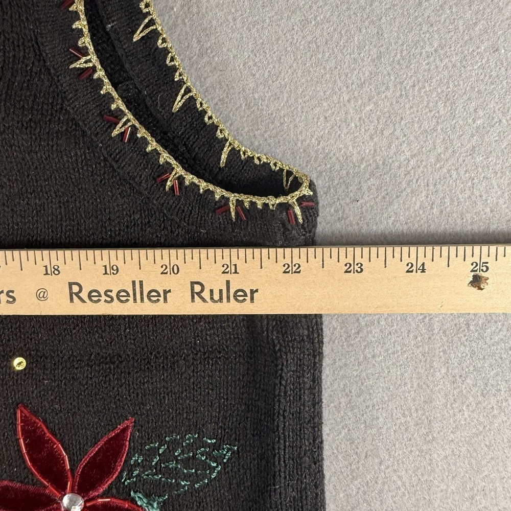 White Stag Women's‎ Plus Christmas Poinsettia Zip Vest M (18W/20W) - Picture 8 of 10